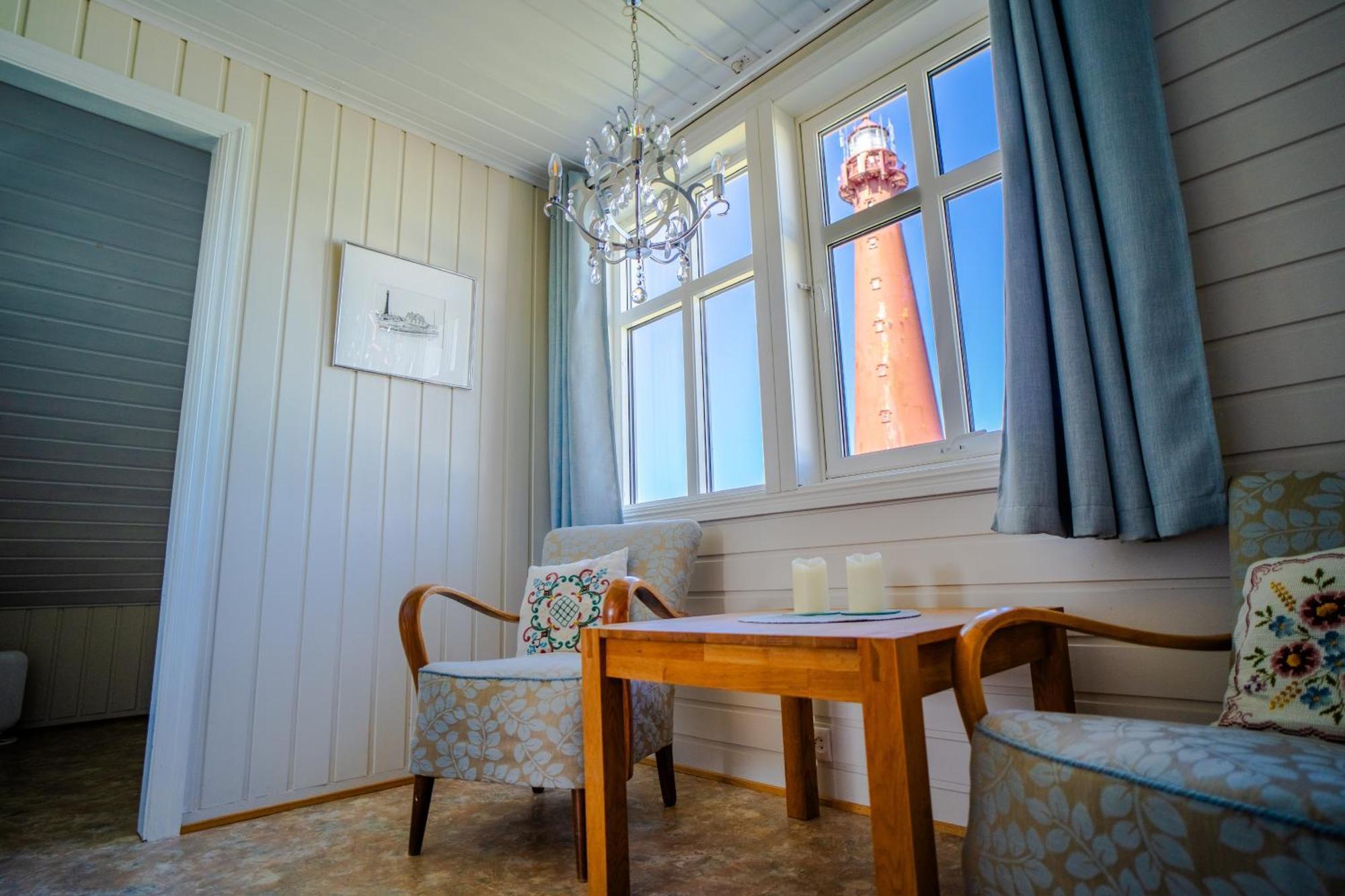 Den Gamle Fyrmesterboligen Andenes Εξωτερικό φωτογραφία
